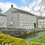 14 Riverside Walk Casa vacanze *