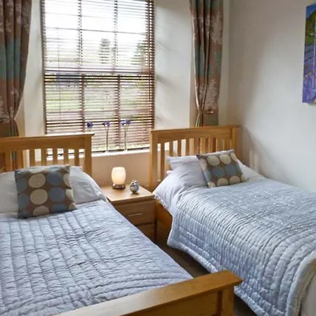 14 Riverside Walk * Скиптон